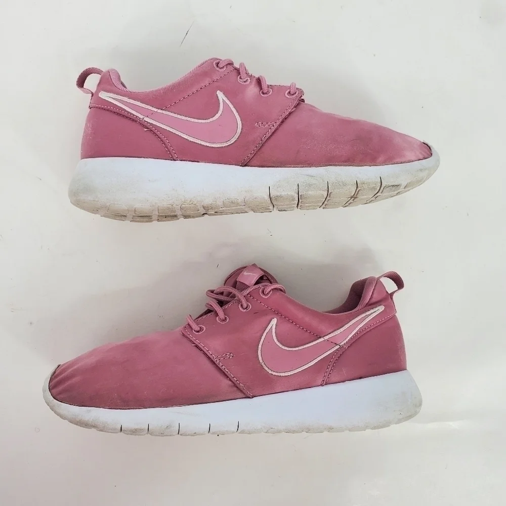 Nike Shoes 4 Youth Roshe Run One ‘Element Pink' 599729-618 Sneakers